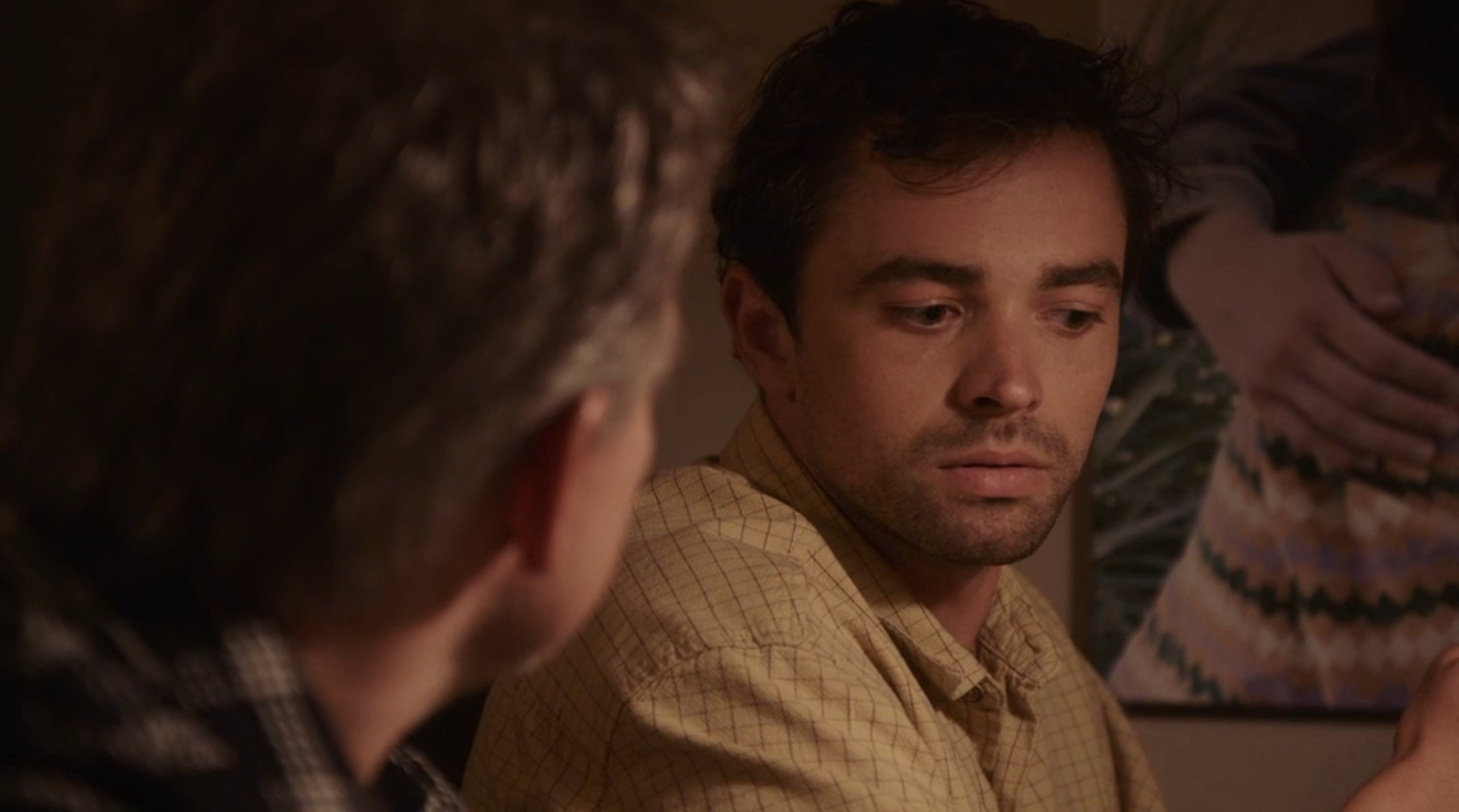 Julian ontdekt dat Zoran ook gebruikt